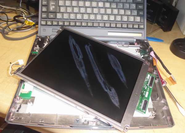 PC－9821Nb10の液晶交換作業をしました | Kuniの
