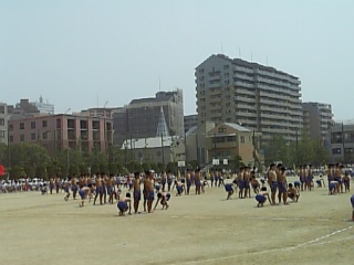 組体操　裸 百道中運動会 | 百道少年柔道クラブ