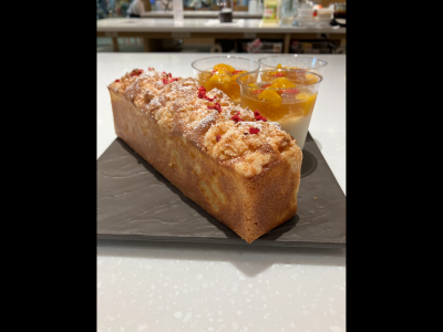 パイナップルとココナッツのパウンドケーキ＆ジャスミン豆花 パイナップルとココナッツのパウンドケーキandジャスミントウ