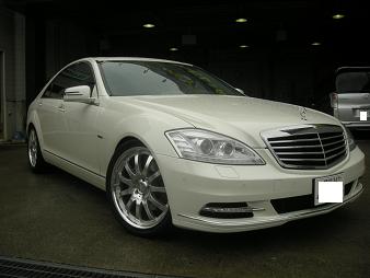 現行Sクラス（W221後期）に1／11RSの20インチ☆彡 | 瀬谷