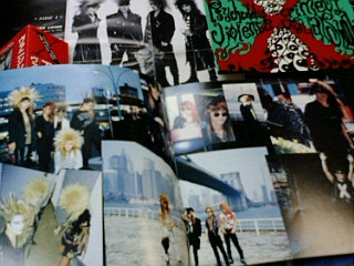 6/21 X CD VANISHING VISION 写真集・ステッカー付