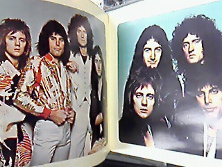 12/27 QUEEN 1976年 来日ツアーパンフ | ロックな古本屋ブログ