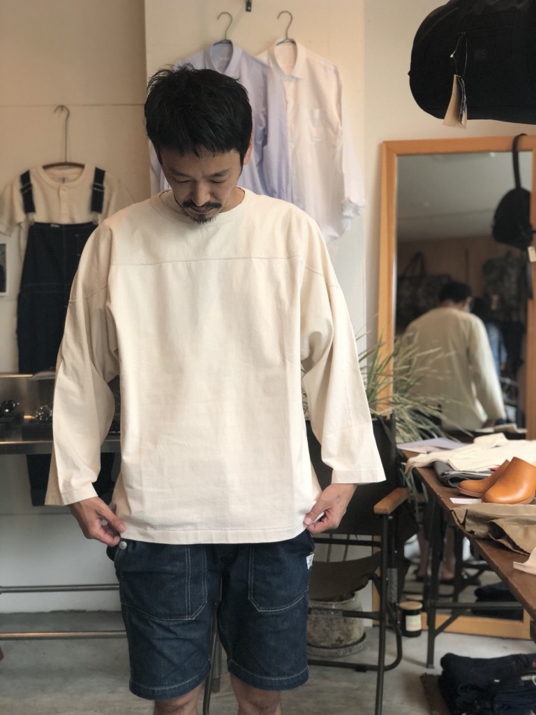コモリ フットボールTシャツ 2 ネイビー - Tシャツ/カットソー(七分/長袖)