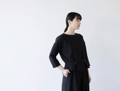 miho umezawa 麻　リネン　トップス　ブラック　黒 miho umezawa 