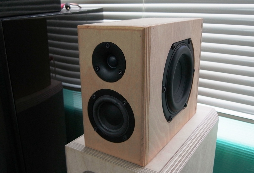 大口径ウーファー 2ウェイスピーカー 製品紹介 ZX-2 - 合同会社ヴィアトロニクス