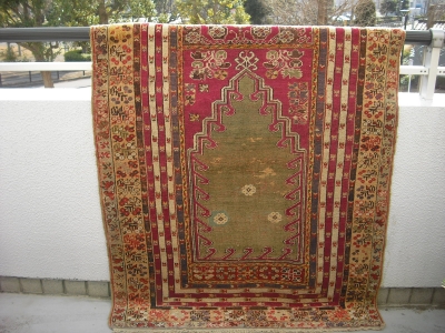 クルシェヒールの古い絨毯 その2 | My Favorite Rugs and Kilims