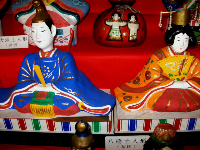 続・土雛コレクション | 鈴を振りふり