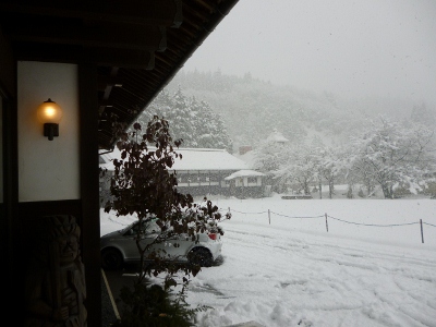 ☆雪ん子たち☆ | 鈴を振りふり