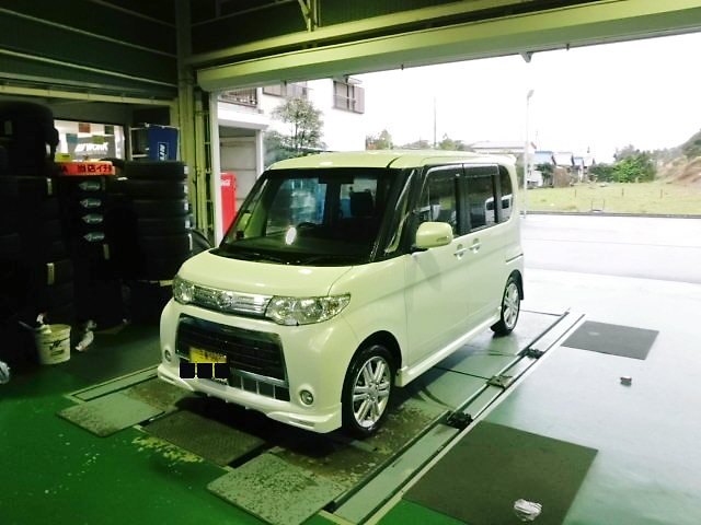 タントカスタム ダウンサス＆マフラー＆バックカメラetc