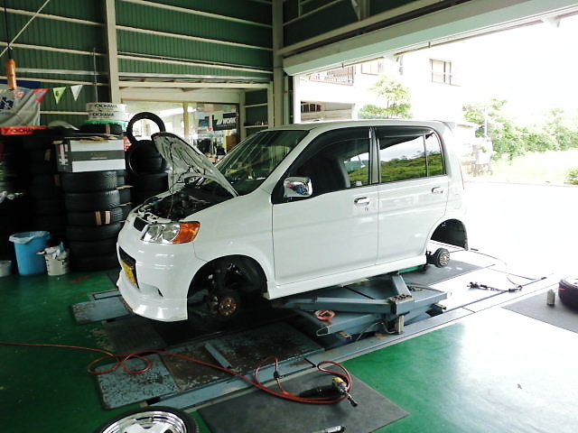 ライフダンク RSRダウンサス 取り付け～♪ | カー