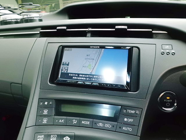 イクリプスAVN-ZX02i 9インチSDナビ プリウス30 フレーム付き
