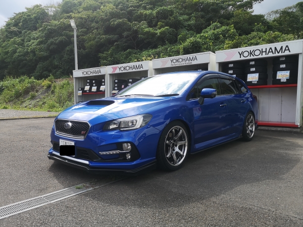 レヴォーグ WORK WORKEMOTION T7R 2P 18インチホイール 装着 