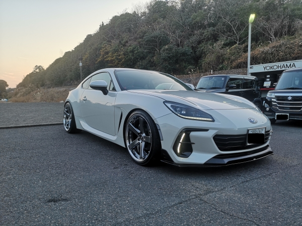 BRZ WORK ZEAST BST2 19インチホイール 装着～♪ | カーファッション