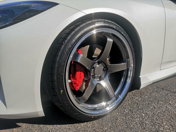 RZ34フェアレディZ ADVANRacing GT プレミアムバージョン 20インチ
