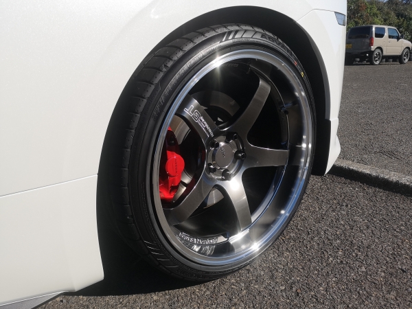 RZ34フェアレディZ ADVANRacing GT プレミアムバージョン 20インチ