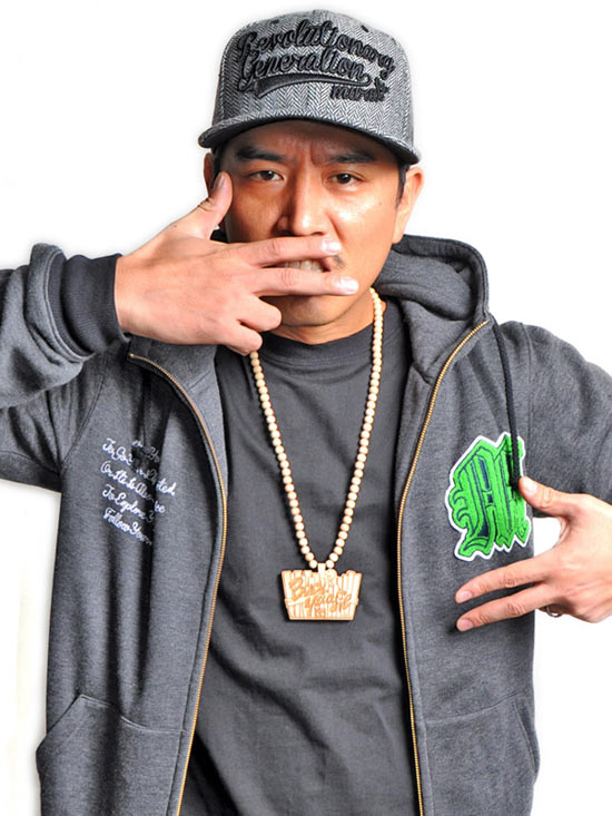 冬のオシャレにBack Yaadie×WOODLUMでアクセントを