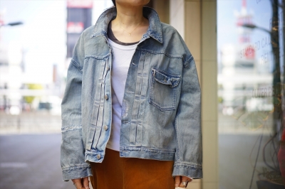 MAISON EUREKA Classic Denim Jacket