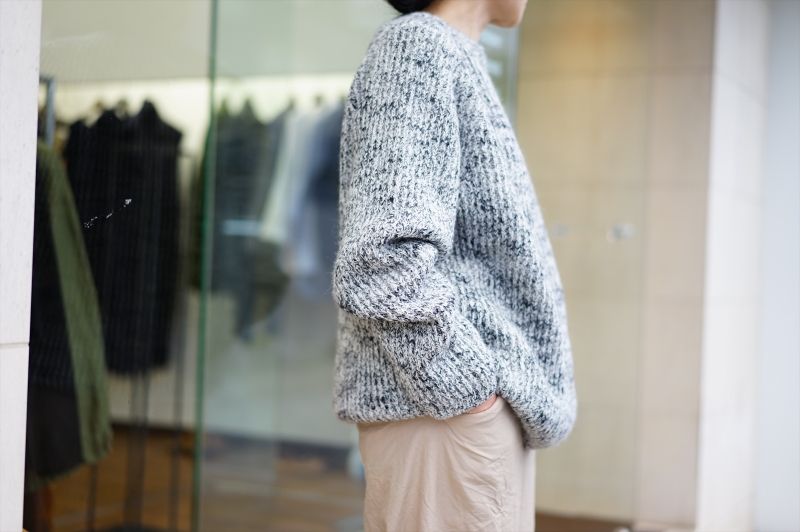 AURALEE(オーラリー)の新作、Wool Baby Alpaca Mix Rib Knit P/O