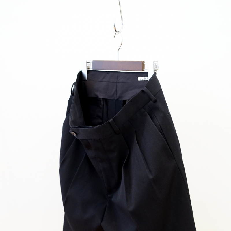 AURALEE (オーラリー)24SS Collectionの新作、Light Wool Max AURALEE (オーラリー)24SS Collectionの新作、Light Wool Max