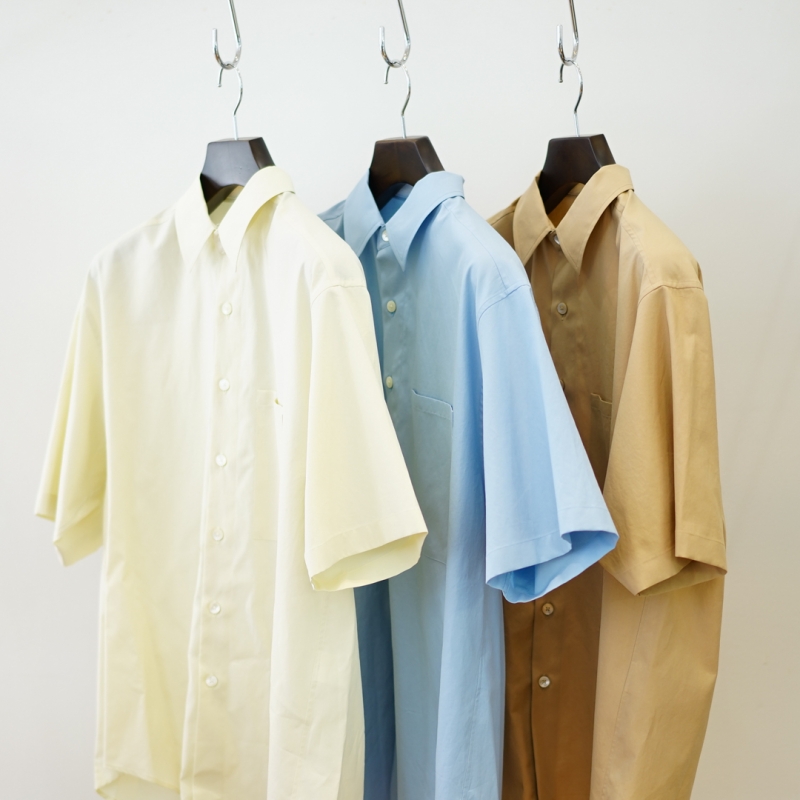 AURALEE (オーラリー) 24SS Collectionの新作、Washed Finx Twill Big Half Sleeved Shirt(A24SS03TN)のご紹介です。  | BALUCA JOURNAL