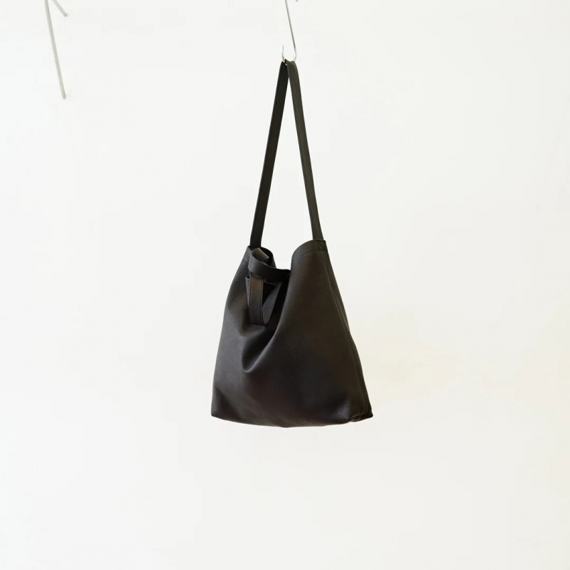 Aeta(アエタ) 24SS Collectionの新作、Double Faced Shoulder