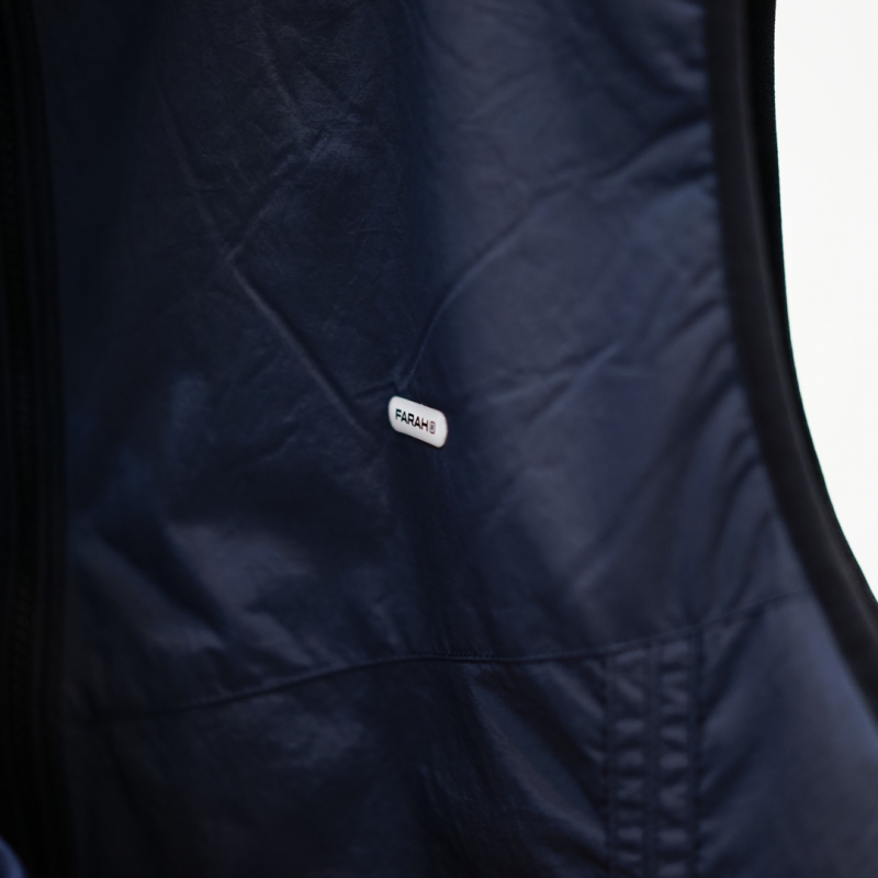 24AW FARAH ファーラー Nylon Zip Up Vest ベスト 黒｜トップス