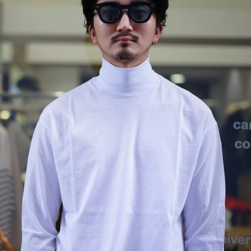 AURALEE (オーラリー) 24AW Collectionの新作、SEAMLESS HI NECK L/S 