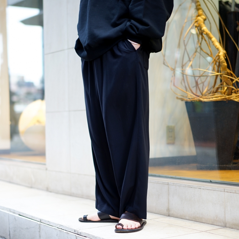 Graphpaper(グラフペーパー) の新作、SIDOGRAS Twill Viscose Sleeping