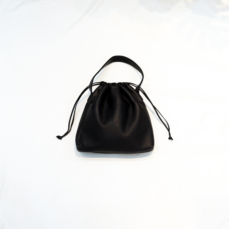 Aeta(アエタ)25SS Collectionの新作、DRAW STRING ONE SHOULDER