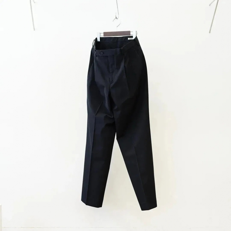 25ss オーラリー AURALEE TWO-TUCK SLACKS AURALEE (オーラリー) 25AW Collectionの新作、Light Wool Max