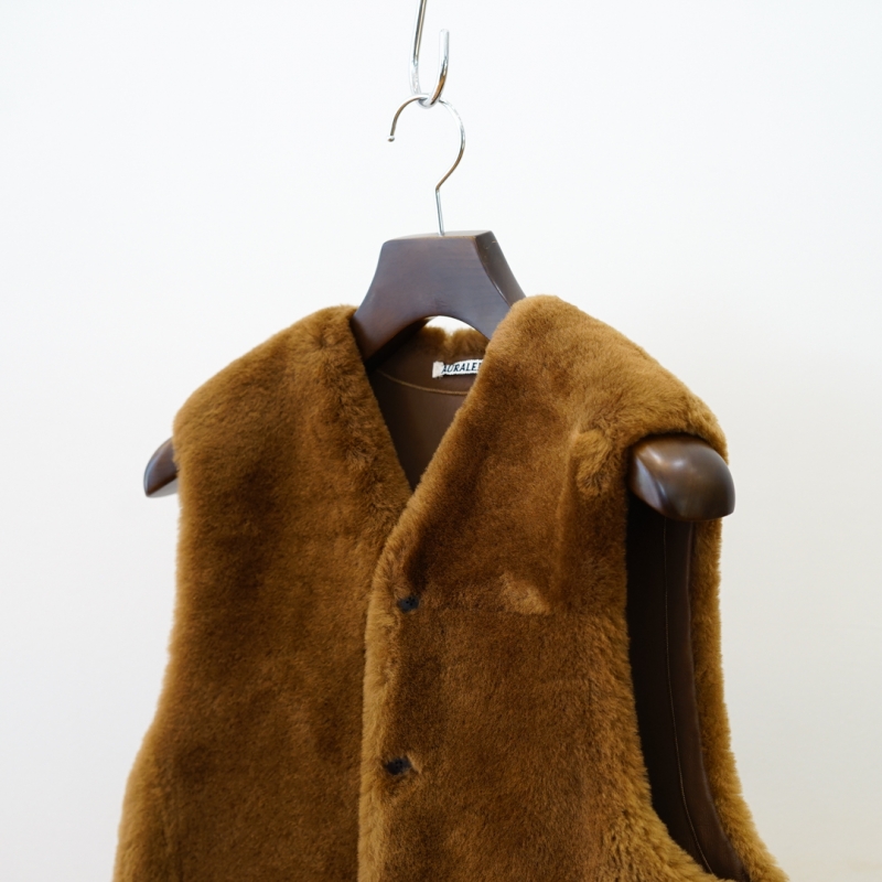 AURALEE (オーラリー) 25AW Collectionの新作、Straight Merino Mouton