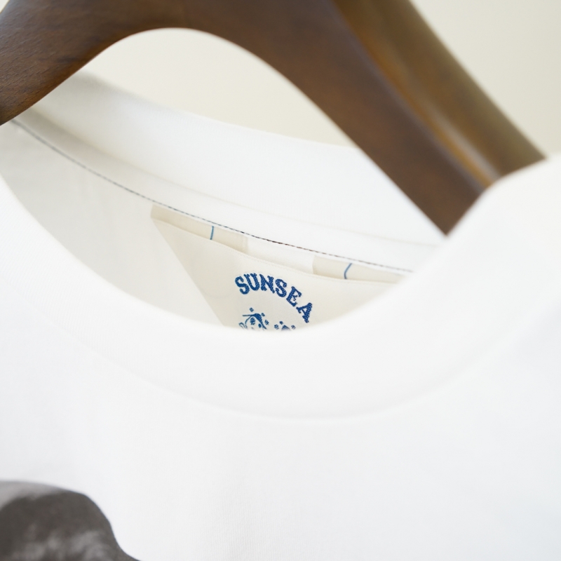 25AW31th新作SUNSEA \"Moet-T\" SUNSEA (サンシー) 31th Collectionの新作、Ittetsu Matsuoka