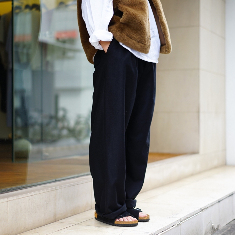 AURALEE (オーラリー) 25AW Collectionの新作、Straight Merino Mouton