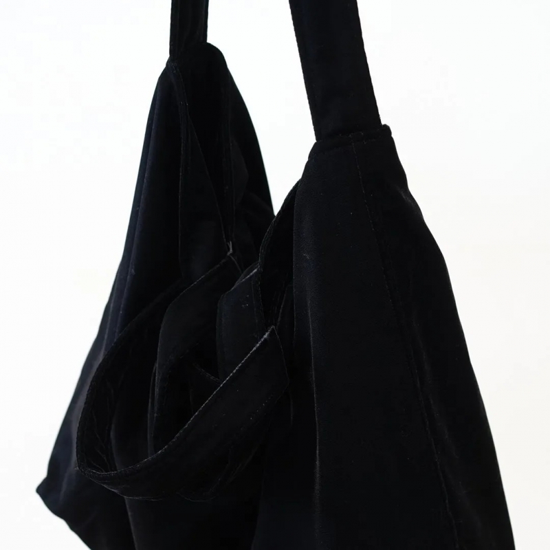 Aeta (アエタ)Shoulder Tote L(VL03)/Blackのご紹介です。 | BALUCA