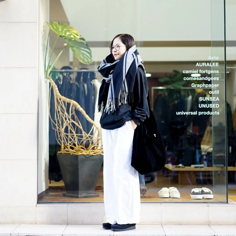 Aeta (アエタ)Shoulder Tote L(VL03)/Blackのご紹介です。 | BALUCA
