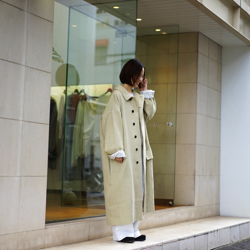 BESTIAIRE(ベスティエ) 25AW Collectionの新作、Pocket Coat/Beigeのご