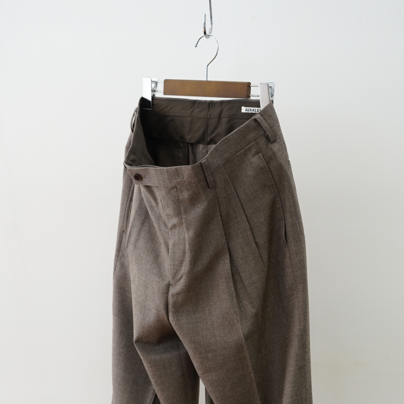 AURALEE(オーラリー) 26AW Collectionの新作、Super Light Wool Two