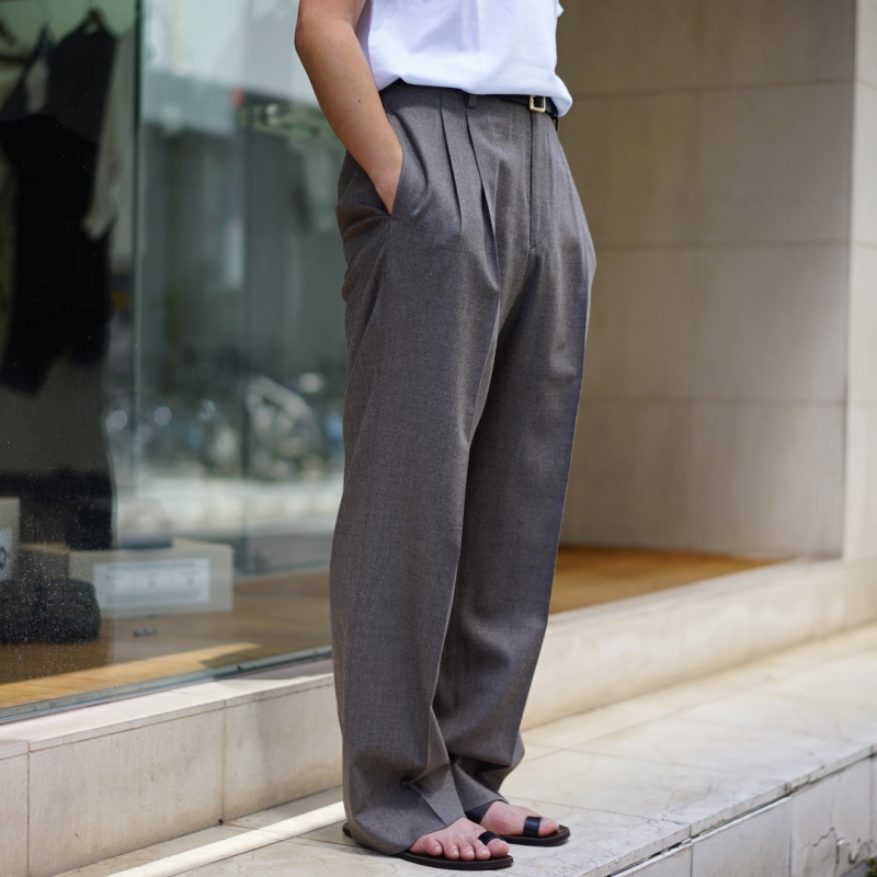 AURALEE(オーラリー) 26AW Collectionの新作、Super Light Wool Two