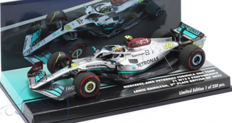 ミニチャンプス 447221044 1/43 メルセデス AMG F1 W13 #44 3位