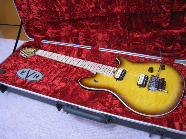 EVH Wolfgang サンバースト ハードケース付き 良質 EVH Wolfgang Special HTサンバースト 純正ハードケース