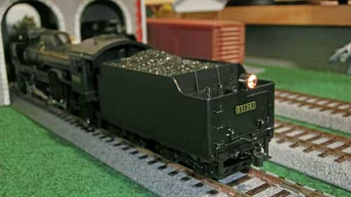 HO（16番）】KATO 1-203 D51 標準量産形のテンダー側のヘッドライトを
