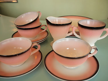 ヘーゼルアトラス オバイド ブラック,ピンク＆ホワイト | chi's