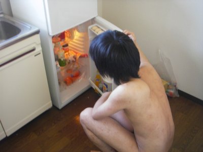 全裸　生活 