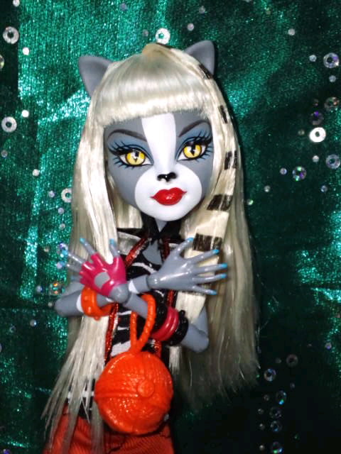 化け猫双子セット、レビュー＆プチカスタムレポート。Monster