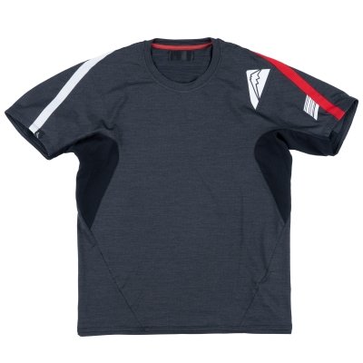 アクアTシャツ、アクアロングTシャツ入荷：KUSHITANI 熊谷店