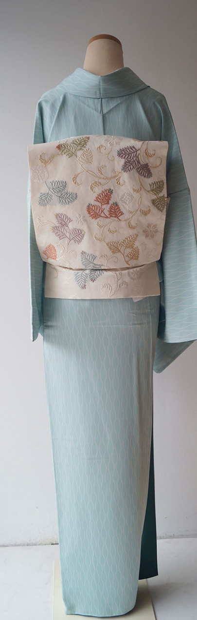 予告】2024年4月10日水曜日① トールサイズ 水色地 立涌文 小紋に 生成