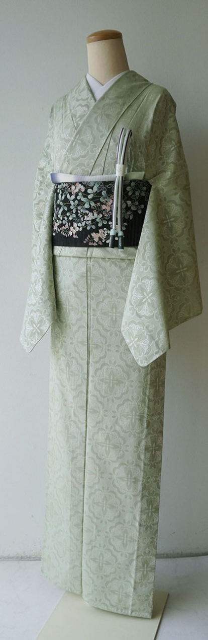 絽 小紋 漆黒色 花唐草文