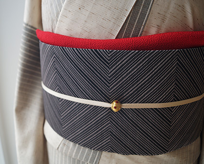 予告】2024年11月17日日曜日① ぜんまい紬縞暈かし北国間道伝統工芸士