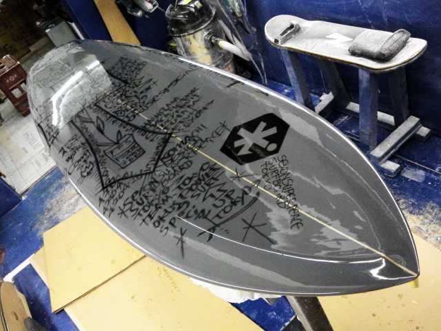 サーフボード　ハンドシェイプ品 楽天市場】サーフボード ショート アドバンス / ADVANCED POCKET DRIVE