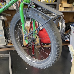 GRESS ファットバイク ホワイト/レッド GRESS ファットバイク ホワイト